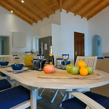 Gregory Villa
